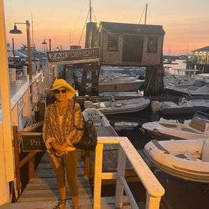 Meet your Posher, Michele